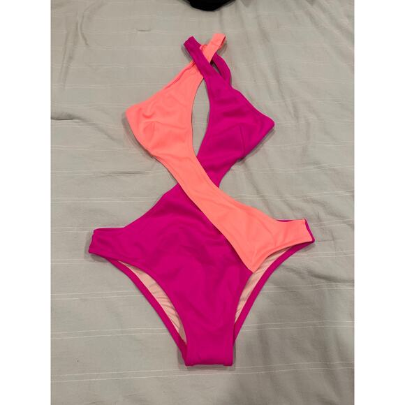 VICTORIA'S SECRET Archives Crossover Scuba Monokini One-Piece Swimsuit Size L - Picture 3 of 8